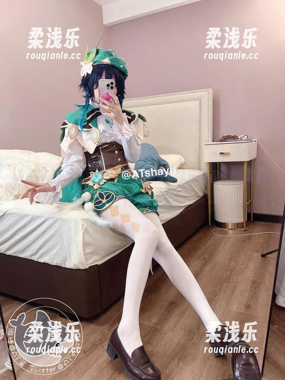 AT鲨 AT鲨有本事嘛,这清纯妹妹的写真让我心脏“怦怦”的。