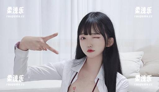 Aram(아람)的私拍：御姐模式开启，低调却又让人想追！