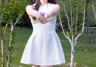 BoBoSocks袜啵啵 – 运动鞋：泡芙在镜头前的轻松一刻，图片里满是大运动的气息！