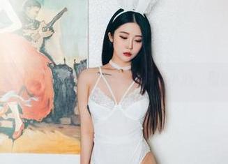 Bomi(普美)的白丝合集，分享时多点小心，别被诱惑到了