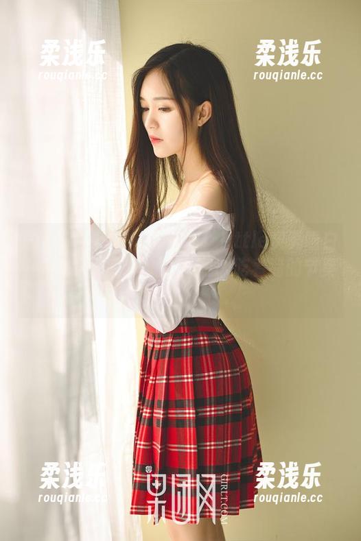 GIRLT果团网 - 发糖啦！little贝壳喵白丝最新美图，绝对让你每天吃着醋的节奏！