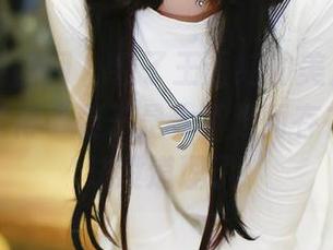 GIRLT果团网 – 看了王语纯的美足写真，再也不觉得“鞋子是为了脚而存在”的说法没道理了!