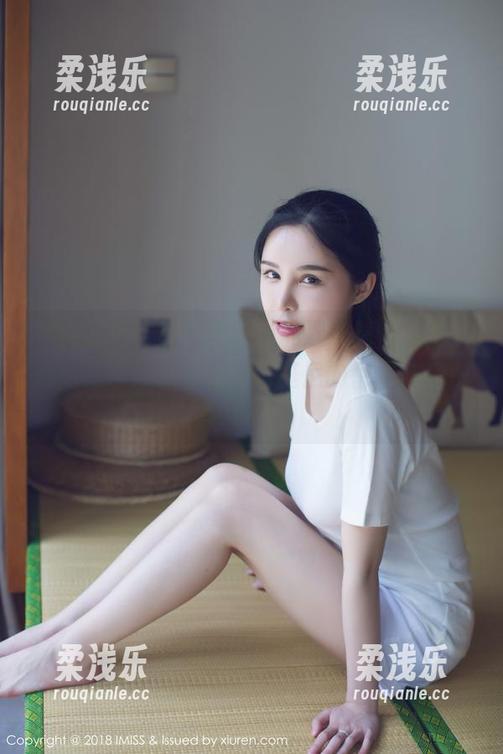 IMiss爱蜜社-温心怡 IMiss爱蜜社 - 美图中的温心怡比基尼,忽然觉得沙滩上不穿比基尼的都是在浪费资源啊。