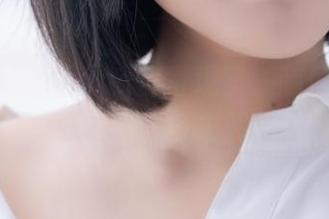 Messie Huang日常观察：随便一拍，更新里的许多未解之谜