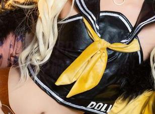 来看看我们的PoppaChan女王——私拍图集中的风采与气质！