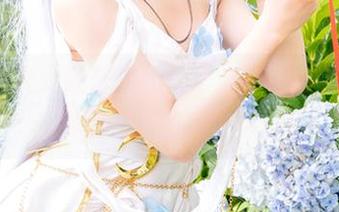 私房写真大咖艺人的日常：PoppaChan和赛蕾丝汀的魔性组合！