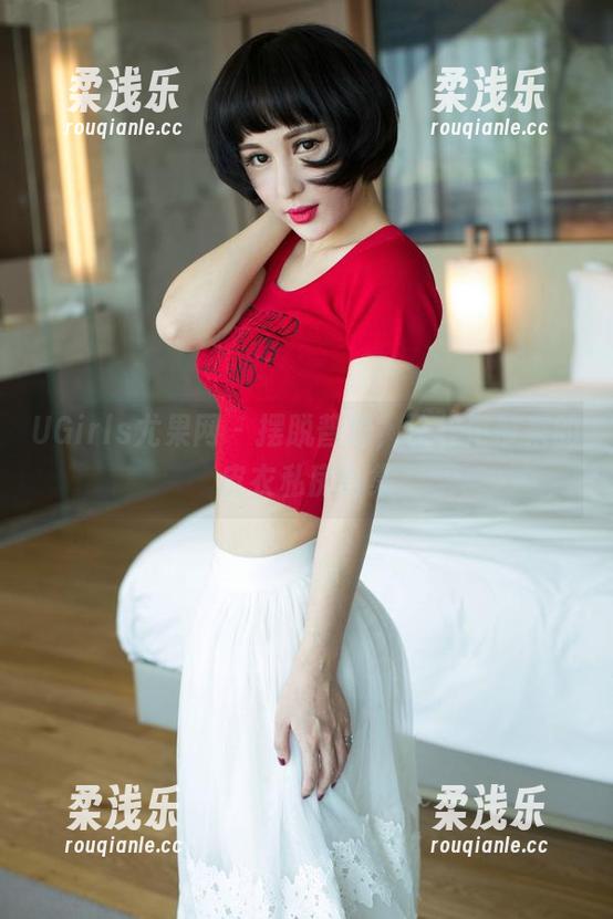 UGirls尤果网-徐梓伊 UGirls尤果网 - 摆脱普通,徐梓伊带来的皮衣私房合集