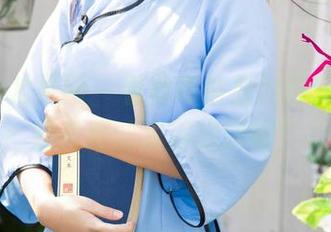 UGirls尤果网 – 看看陈怡曼的教室，哪些照片更让人浮想联翩？