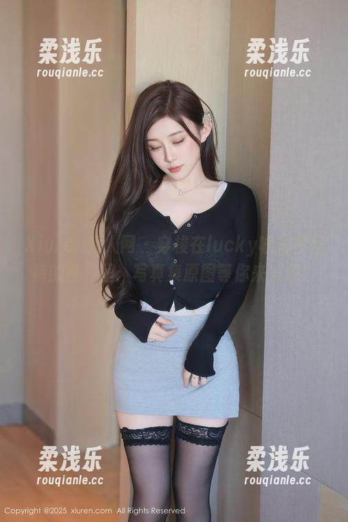 Xiuren秀人网 - 穿梭在lucky咏丹牛仔裤的世界里：写真集原图等你来发现！