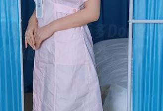 Xiuren秀人网 – 养乐多Doll的私房写真，清纯得像刚出炉的馒头，对了，慢点吃别烫着！