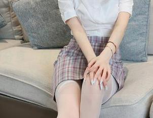 Xiuren秀人网 – 一边逛一边想，王俪丁的美图分享，剧情竟然这么迷人，我被圈粉了！