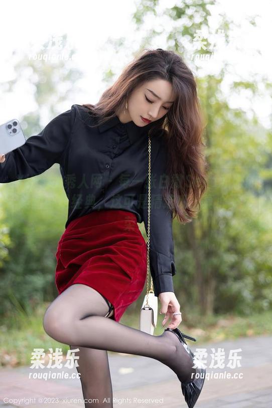 Xiuren秀人网 - 每一张白微Sera和服的美图都是经典，这可是精选哦，真心不虚荣！