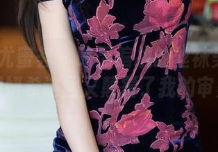 YouMi尤蜜荟 – 略显偏执的丝袜美图分享，周妍希这回又颠覆了我的审美。