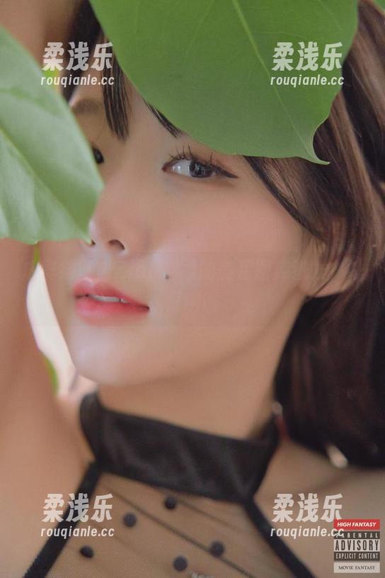 成群结队向Zia(지아)的美足图库进发，呲牙咧嘴