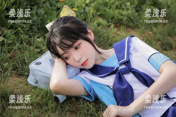 fushii_海堂 图册里的粉色梦—fushii_海堂又在做软糖色的实验了吗?