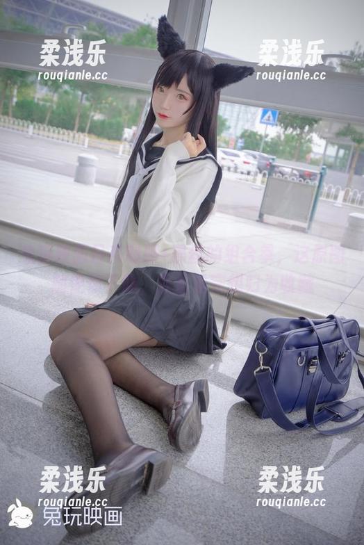 兔玩映画日系制服+黑丝的组合拳，这原图随便你下载，反正看完想归为收藏