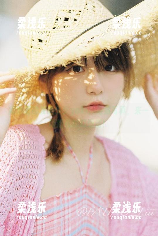 发条少女yoki 婚纱里的发条少女yoki:高清写真,来一场婚礼的幻想游!