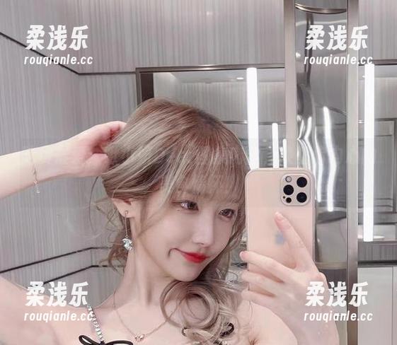 啾小妍Deer 吃货最爱:啾小妍Deer图集肉丝,唤醒你内心的美食情怀!