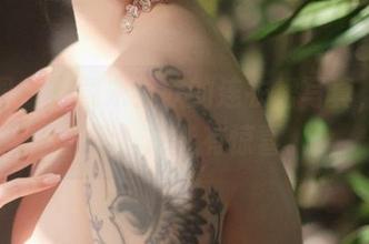 微密圈 – 下载宋昱欣的连衣裙写真，随意翻翻，总能有惊喜。