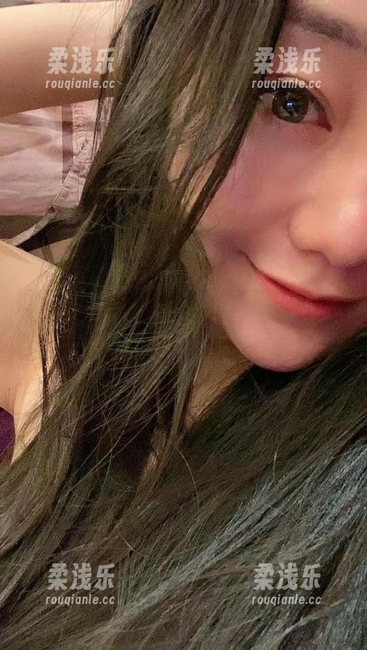 微密圈 - 原图里的宸大小姐，旗袍好像比我还会撩？