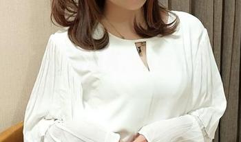 全套小女巫露娜油亮，下载后自己品味吧。