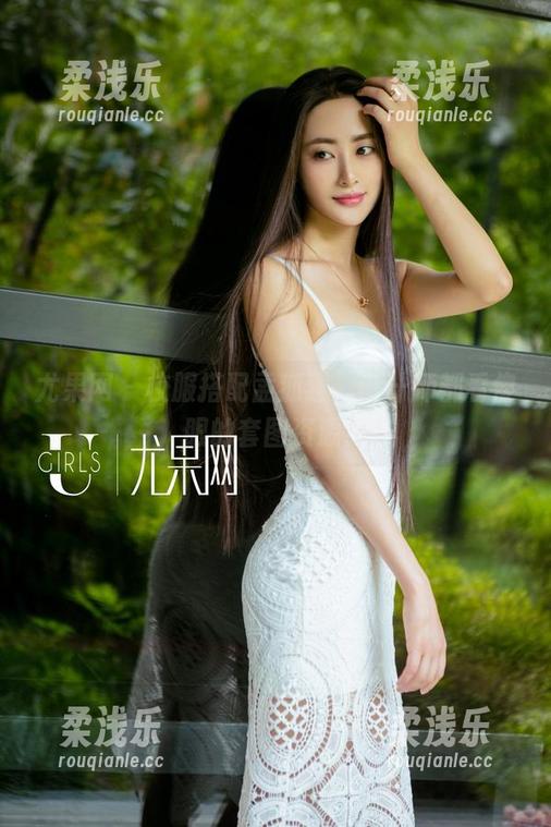 尤果网-孟狐狸 尤果网 - 校服搭配孟狐狸,设计师都看傻眼的套图资源!