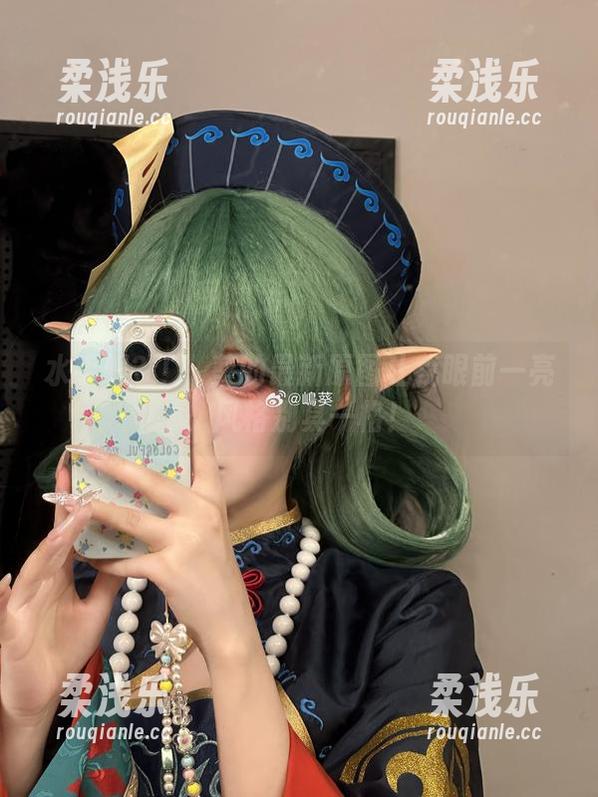 嶋葵 水手服?!嶋葵的最新原图让我眼前一亮,风格别具一格!