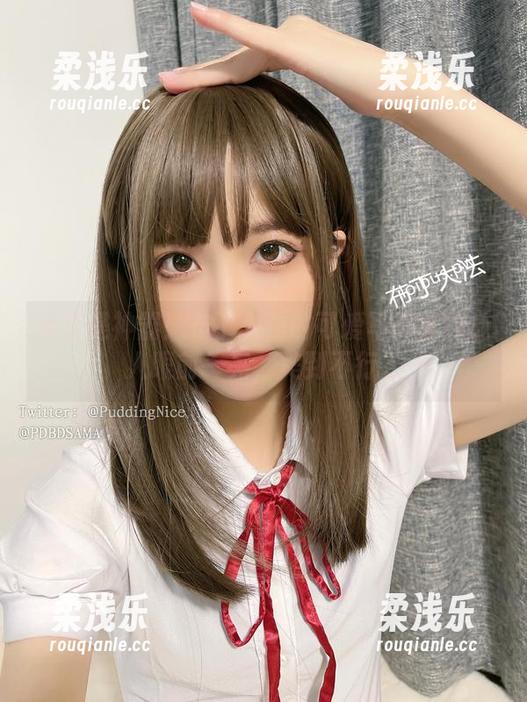简直是神器！布丁大法的可爱写真真的让人眼前一亮，美到不行。