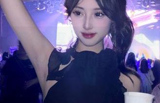 怡子yiii樱花分享：是不是又想追溯那个少女心炸裂的季节？