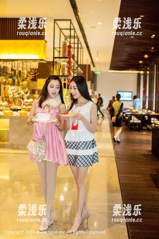 推女神 - 原图里的双人互动——黄歆苑chobits可真懂得玩！