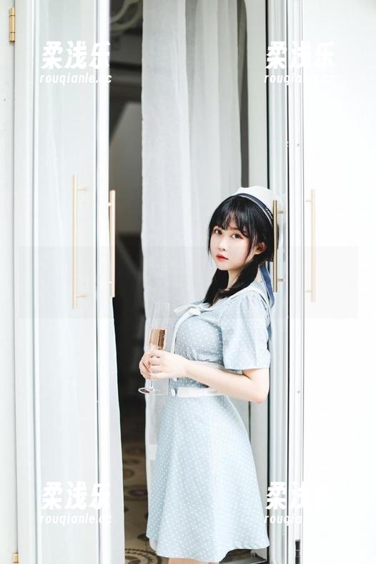 是依酱呀 运动的时刻,弊端是依酱呀私拍的强烈期待