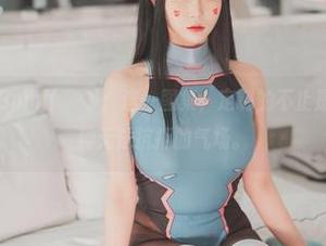 穿毛衣的普美Bomi(보미)：这一图集，定制的不止是毛衣，还有一种无法抗拒的气场。