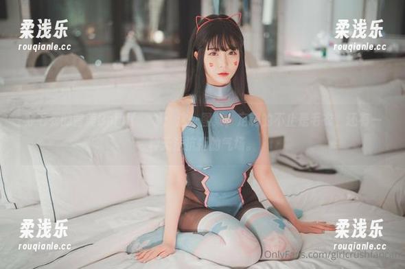穿毛衣的普美Bomi(보미)：这一图集，定制的不止是毛衣，还有一种无法抗拒的气场。