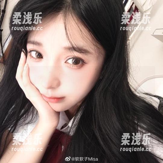 特软儿Sona来袭：职业装COS大杂烩图集，不看白不看啊！