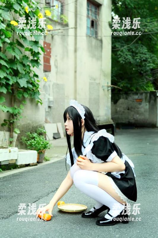 白莉爱吃巧克力 说到白莉爱吃巧克力的豹纹套图精选,谁能想到这版型结合的豹纹竟有种让人无法抗拒的魔力?