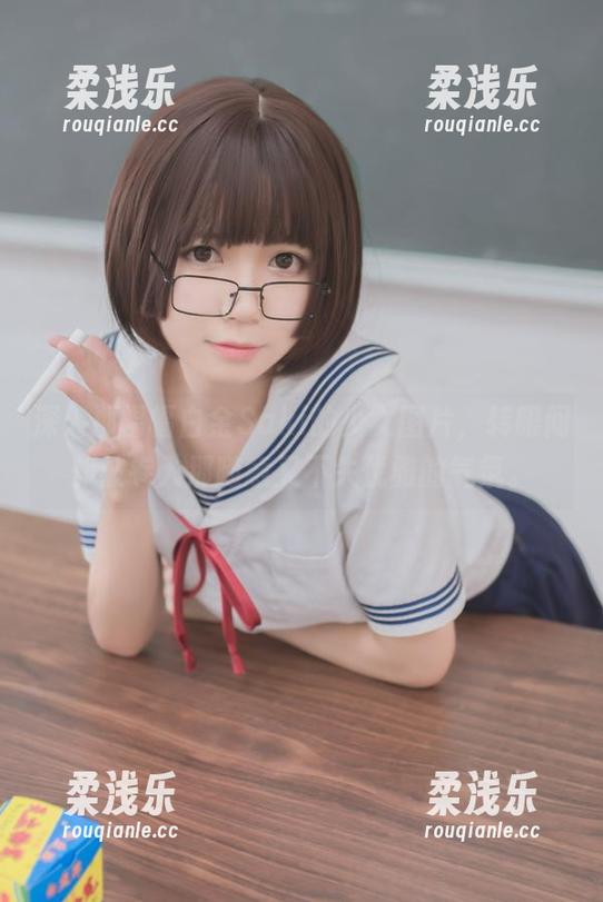 白金Saki 深入那幅幅白金Saki的少女图片,转眼间却被卷入那随意又不失优雅的气氛。