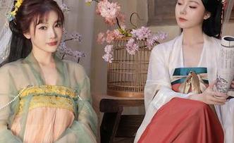 秀人网 – CherryBlessU的浴室写真，洗去浮华，只剩下真实与欢乐，无圣光陪伴。