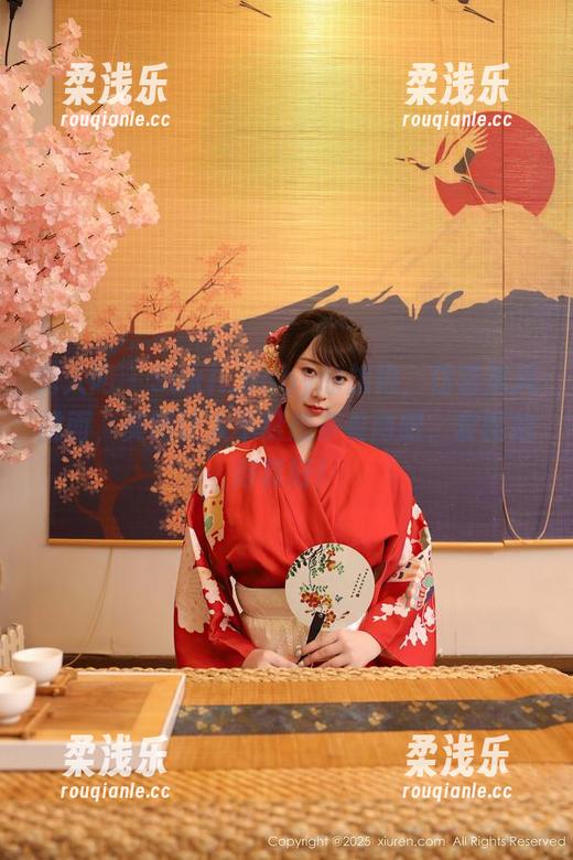 秀人网-Suki_baby 秀人网 - Suki_baby的旗袍,仿若清风拂面,美图让人不禁想多看两眼,套图拍得真好!