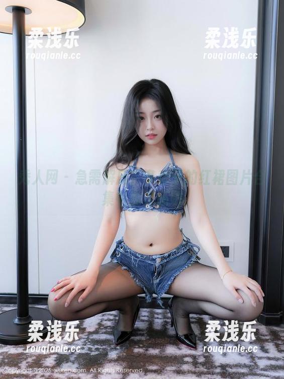 秀人网 - 急需解压？多香子的红裙图片合集中找灵感吧