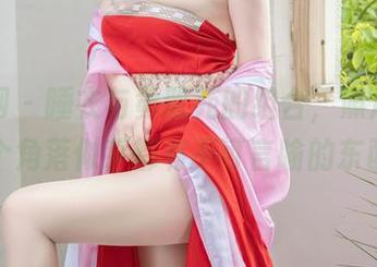 秀人网 – 睡衣与黄歆苑的组合，照片里的每个角落似乎都有不可言喻的东西。
