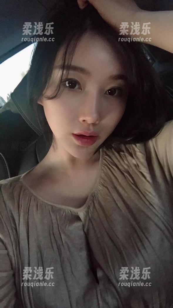 微密圈 - 童小芯散图合集：每一张都是江苏卫视的高清新发现！
