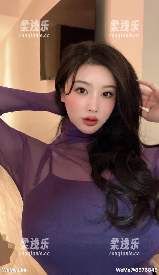 童小芯 微密圈 - 童小芯的新冒险:兔女郎美图,又美又魔性