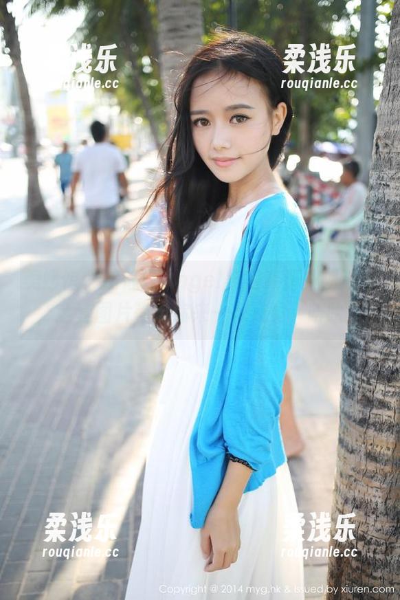 美媛馆-田芯娜Angel 美媛馆 - 田芯娜Angel黑色造型扑朔迷离,全套图片等着你来一探究竟,哈哈。