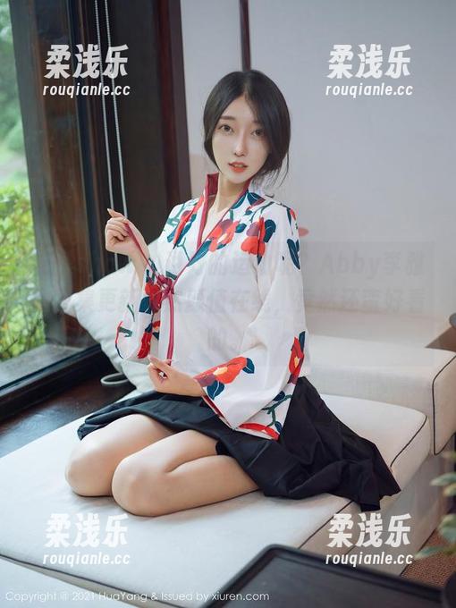 花漾show-Abby李雅 花漾show - 说好的运动呢?Abby李雅的图集更新竟然颜值在线,竟然还蛮好看的。
