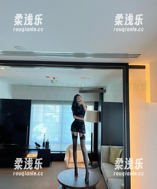 微密圈 - 免费图片特供：葛征把白衬衫穿出了情怀，你敢信？