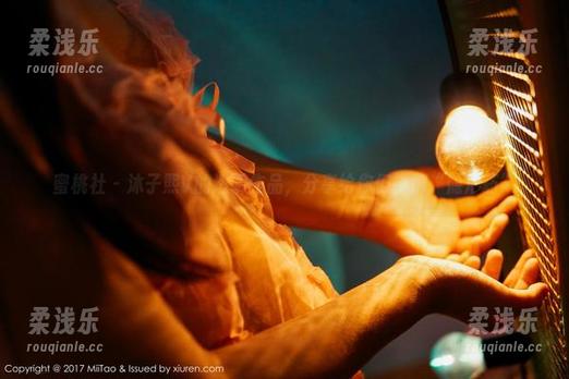 蜜桃社-沐子熙V 蜜桃社 - 沐子熙V的透明作品,分享给你们一剂“隐形药”