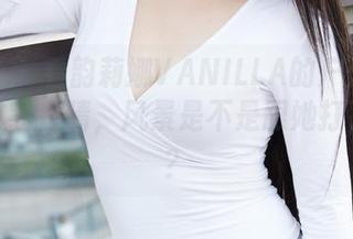 蜜桃社 – 看韵莉娜VANILLA的户外图片，有时我在猜，风景是不是跟她打了招呼？