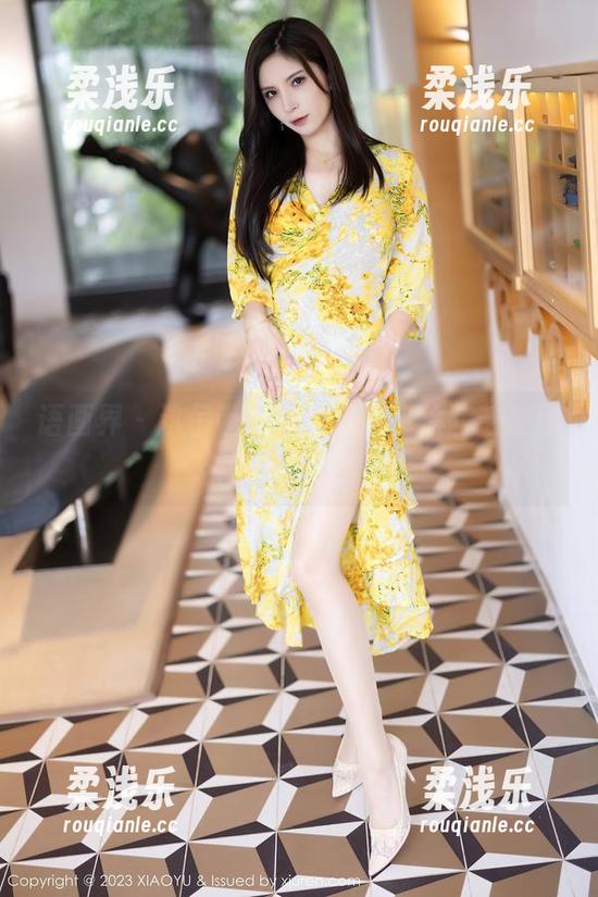 语画界 - 这吊带是一道风景，徐莉芝在线合集负责任吗？