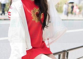 魅妍社 – 盘点鲍妮boonie美腿，图包让人目不转睛
